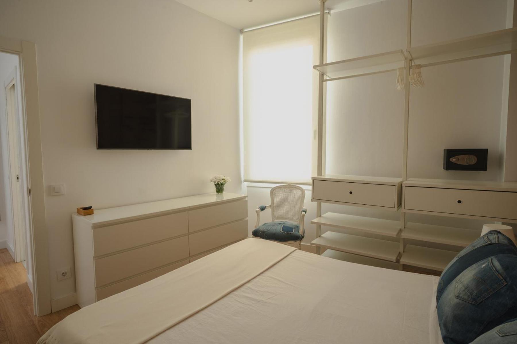 Villa Conde L'Hospitalet de Llobregat Exteriör bild